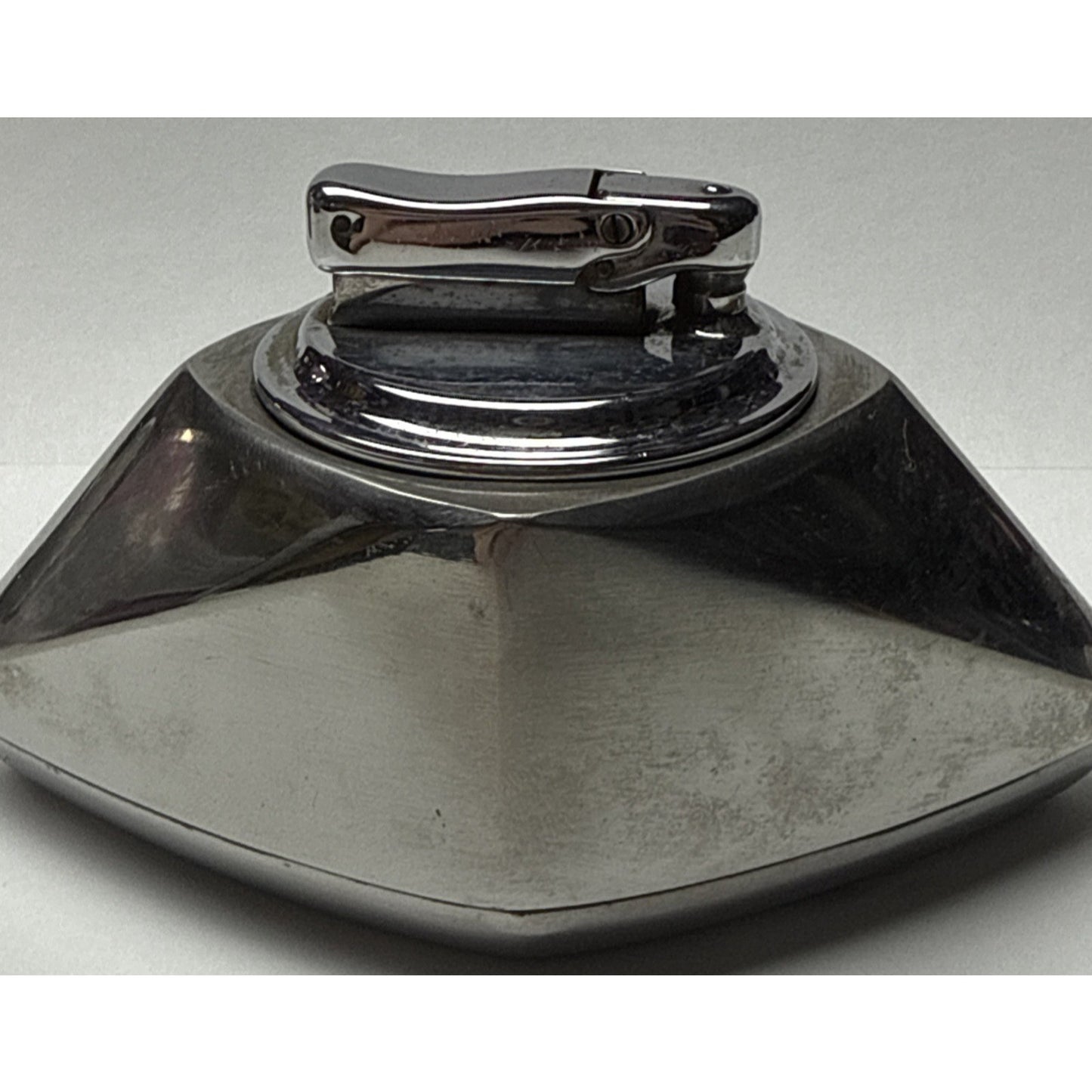 Art Deco Colibri Mono Gas Chrome Stainless Steel Geometric Table Lighter As-Is
