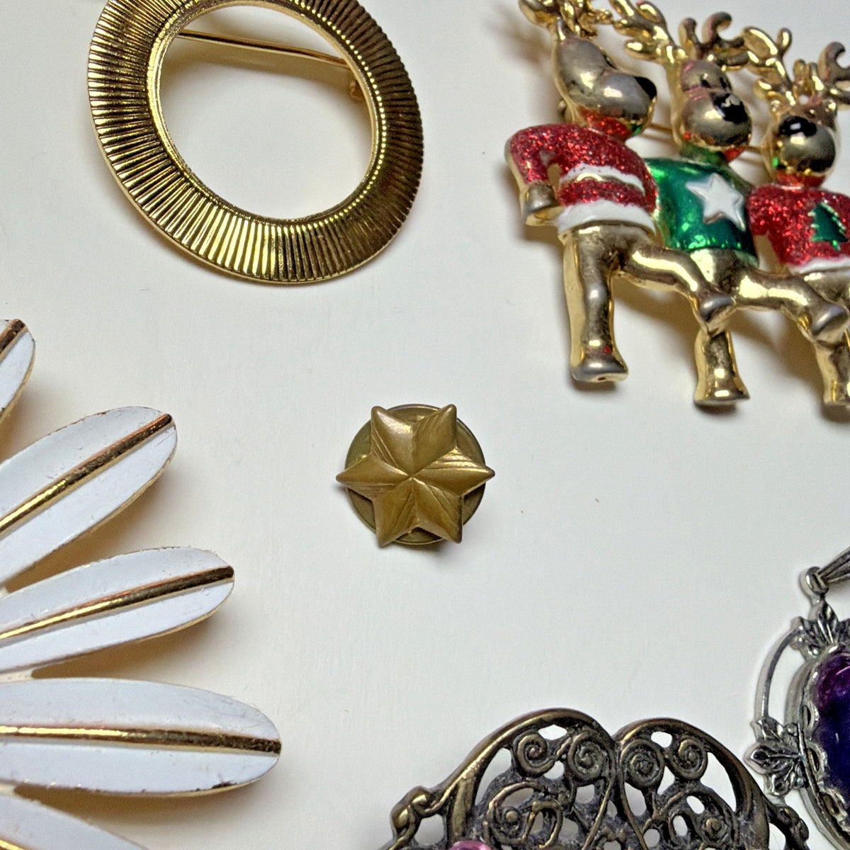 Vintage Modern Junk Jewelry Lot Craft Avon Lia Sophia Damage Wearable As-Is 2#