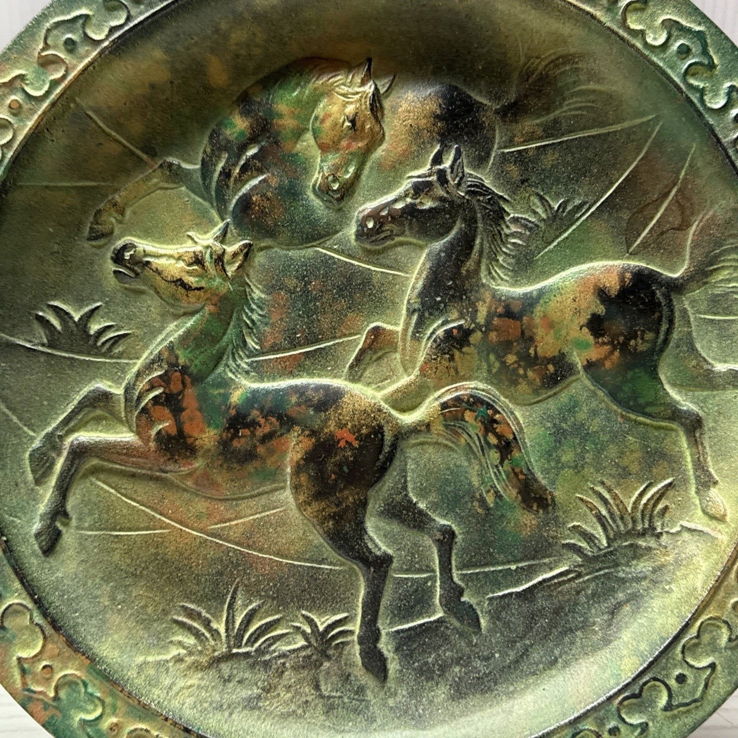 Antique Bradley Hubbard Cast Iron Wall Plaque Plate Wild Horse Stallions Bronze