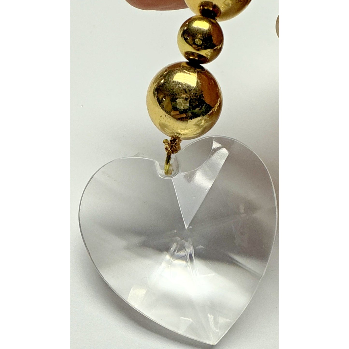 Vtg Lot of 4 Heart Plastic Acrylic Faceted Ornaments Gold Bead Suncatcher As Is