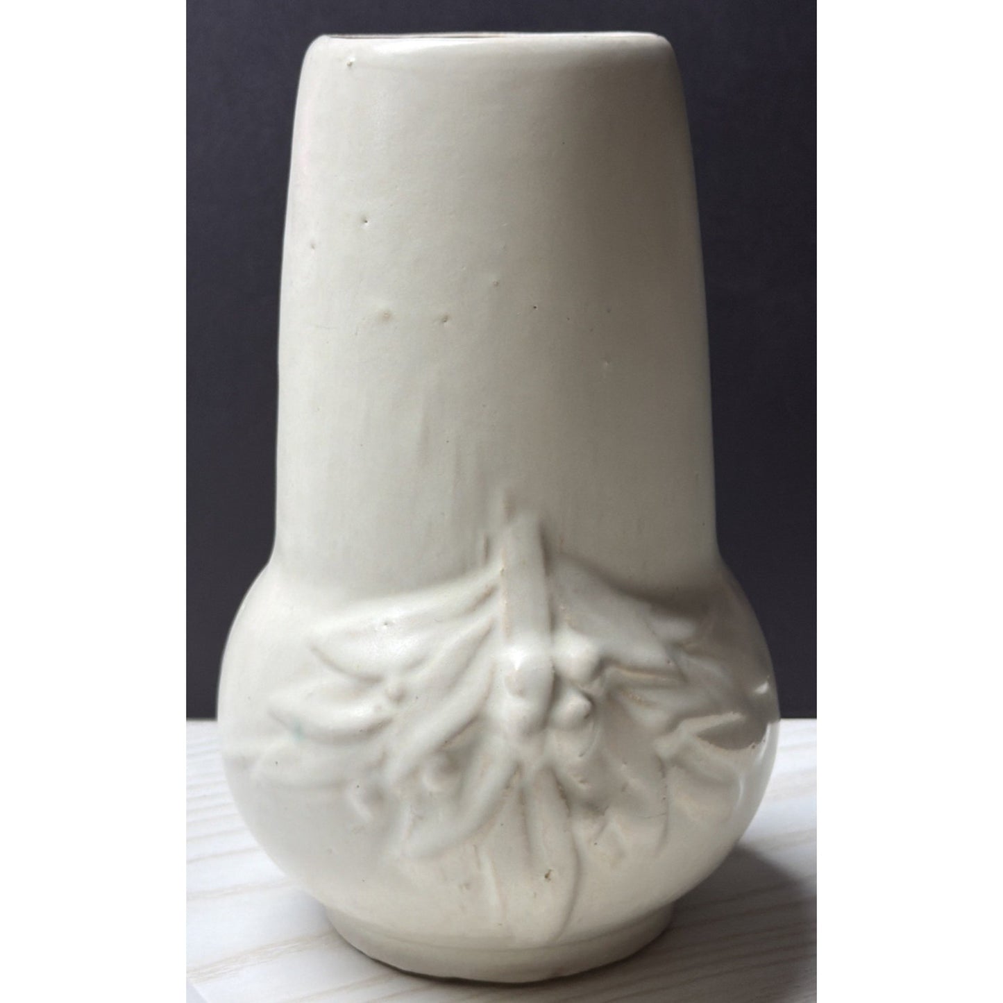 Old McCoy Pottery Stoneware Matte White Glaze Leaves and Berries Stovepipe Vase