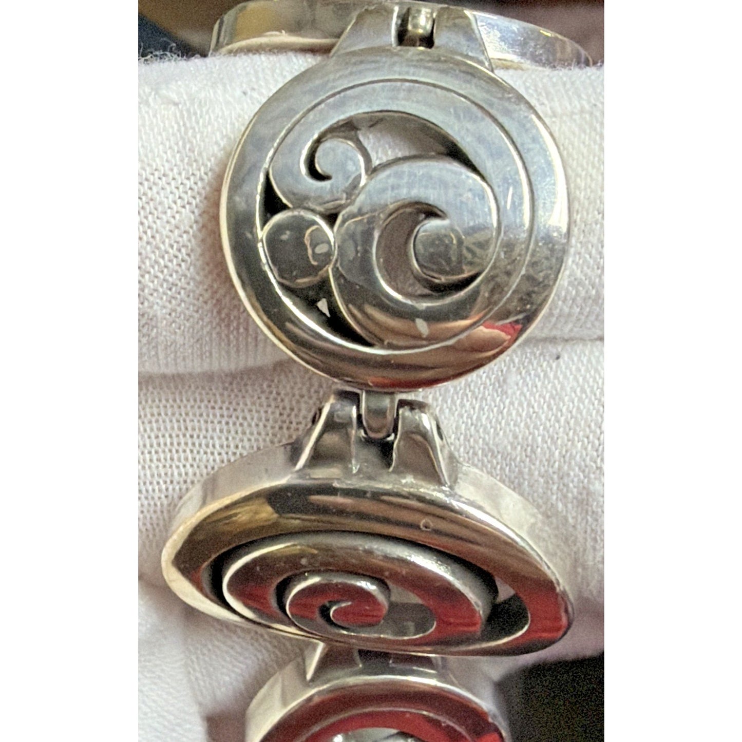 Brighton Vertigo Oval Link Bracelet Silver Tone Swirl Design 7” Modern Boho