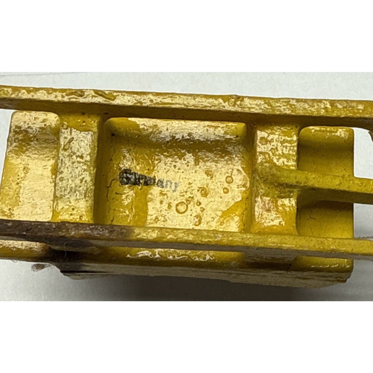 Old Erzgebirge Putz Toy Miniature Wood Santa Sleigh Reindeer Bag Christmas As-Is