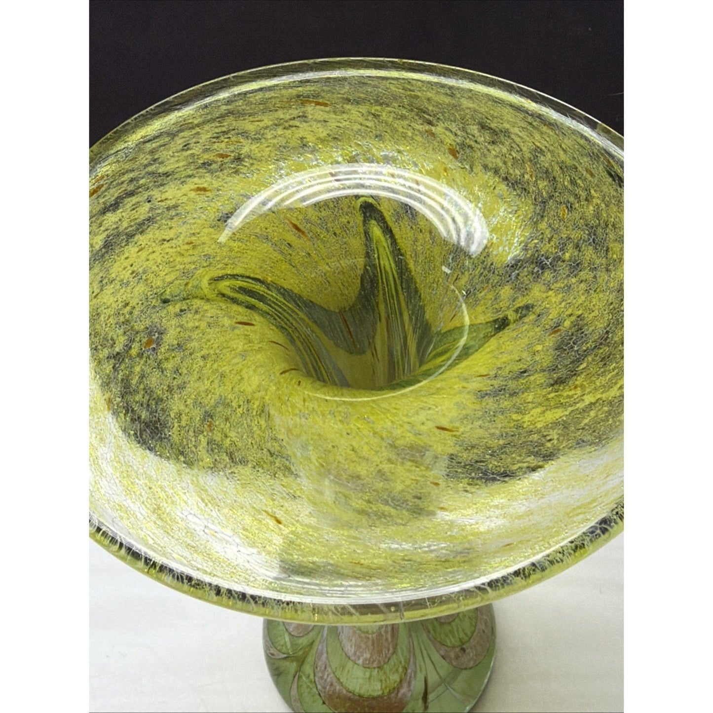 Art Nouveau Kralik Art Glass Marine Green Gold Iridescent Combed Feather Vase