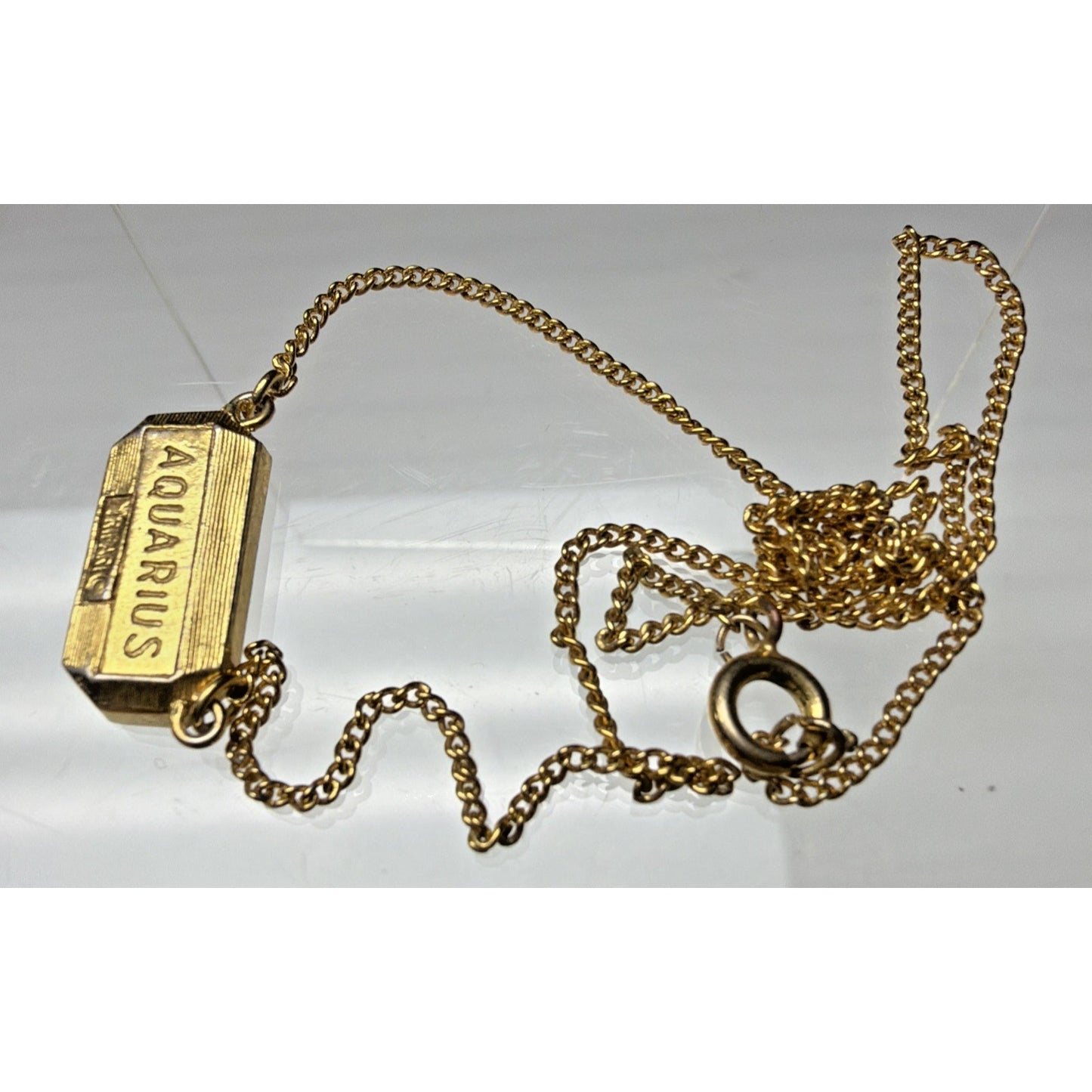 Vintage Crown Trifari Gold Tone Aquarius Zodiac Pendant Necklace