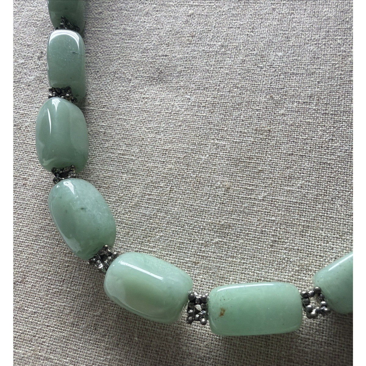Jade Jadite Tumbler Beaded Silver Tone Necklace Green Choker Statement Chunky