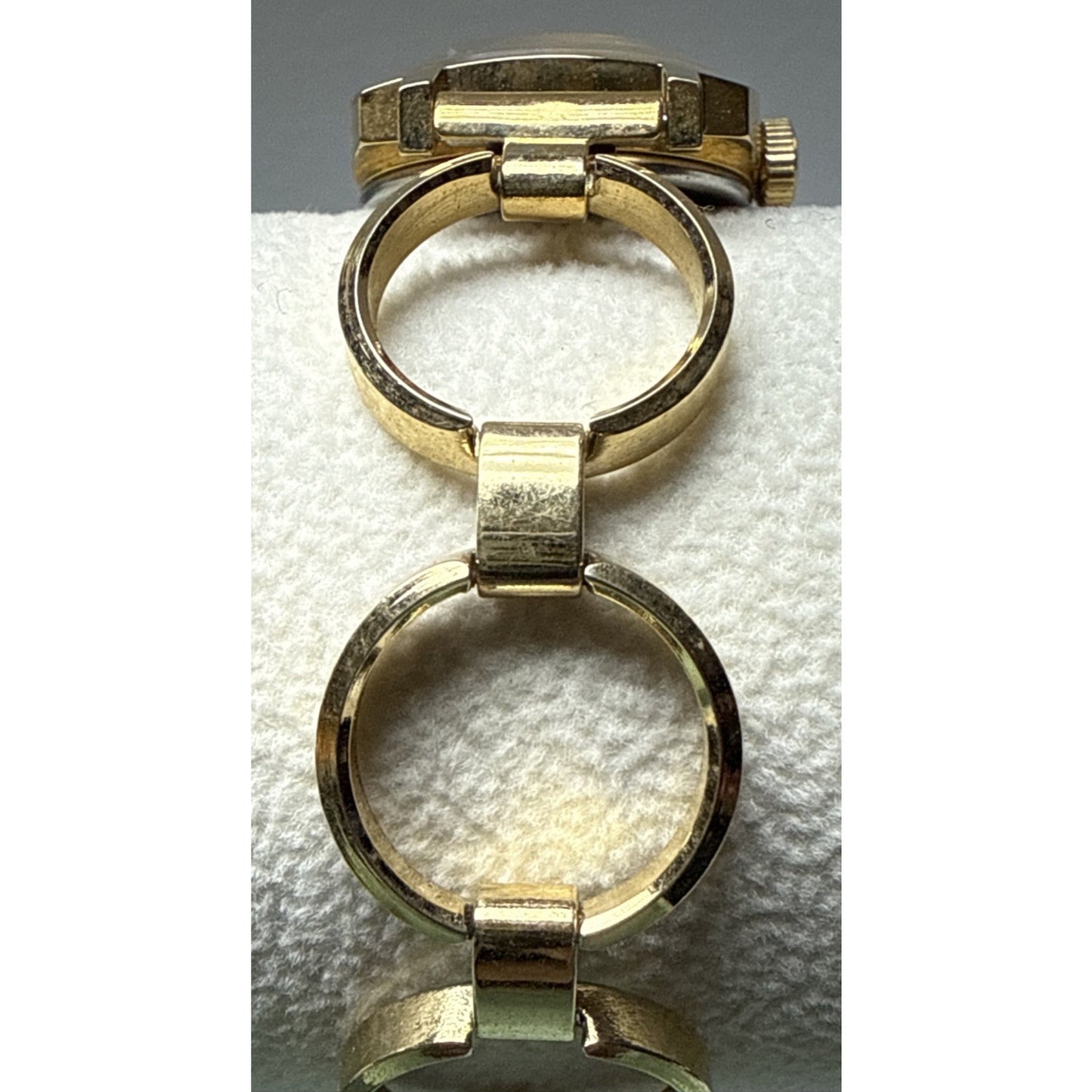 Vintage Timex Analog Quartz Watch Stainless Steel Gold Tone Ring Band As Is