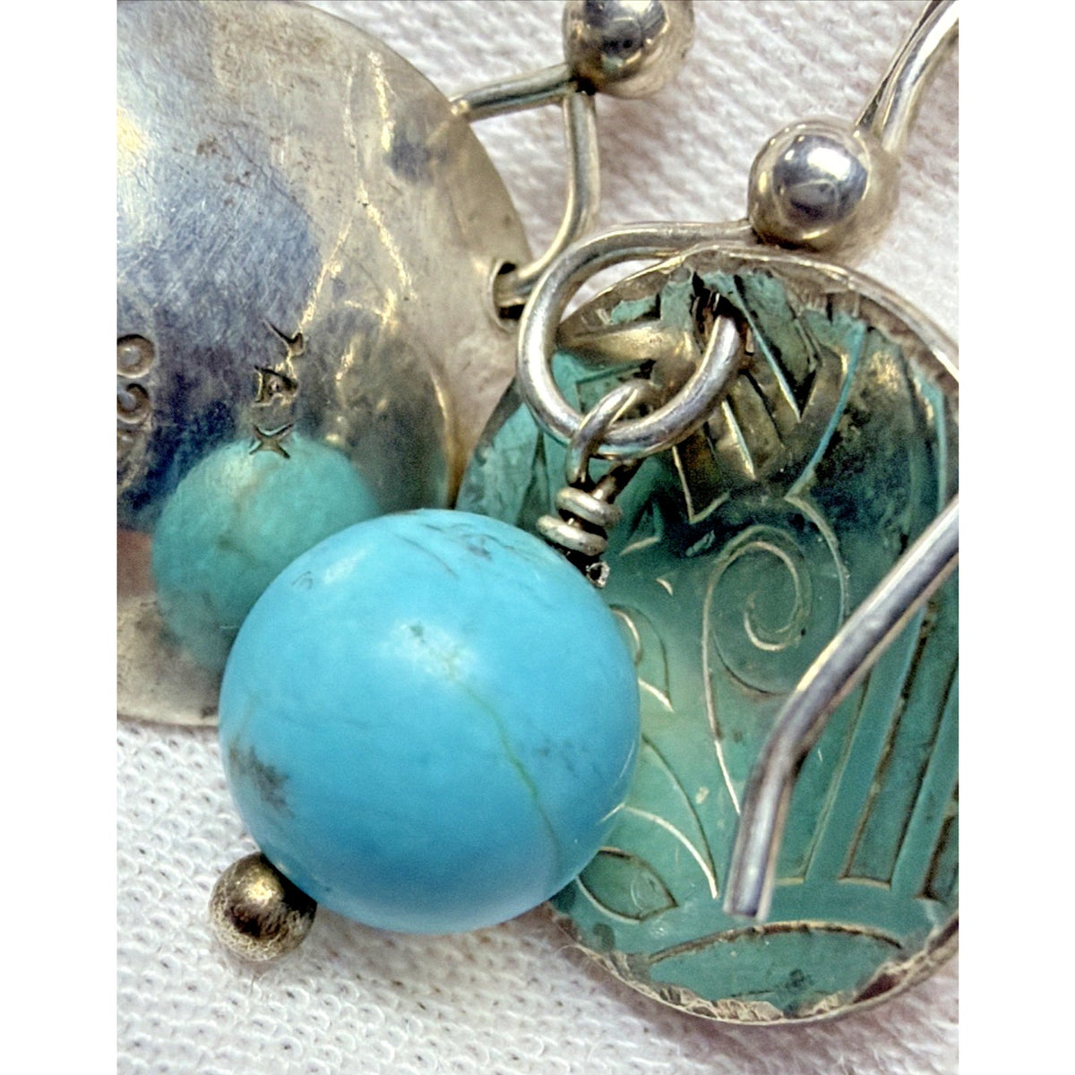 Margaret Lindquist ZAX 925 Sterling Dangle Stamped Disc Earrings Turquoise Beads