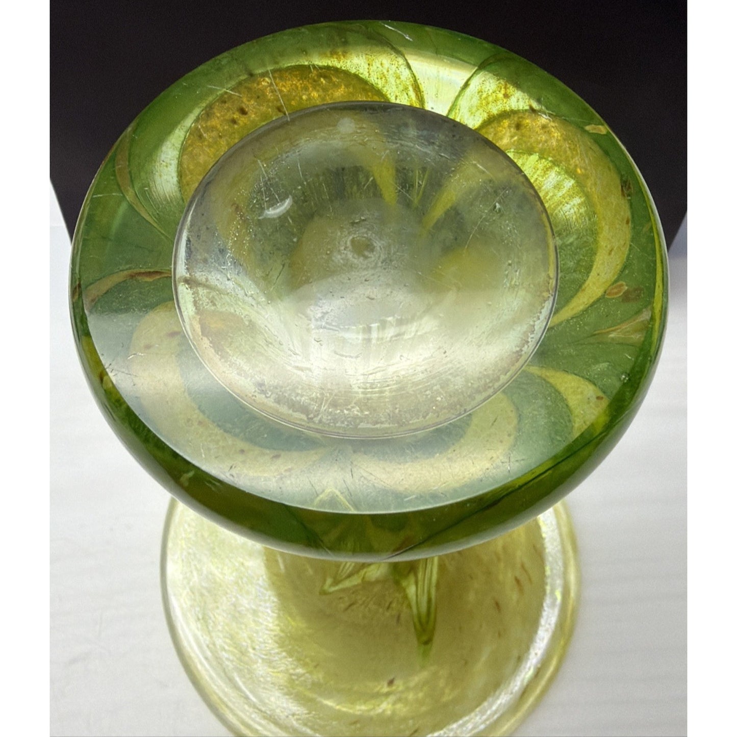 Art Nouveau Kralik Art Glass Marine Green Gold Iridescent Combed Feather Vase