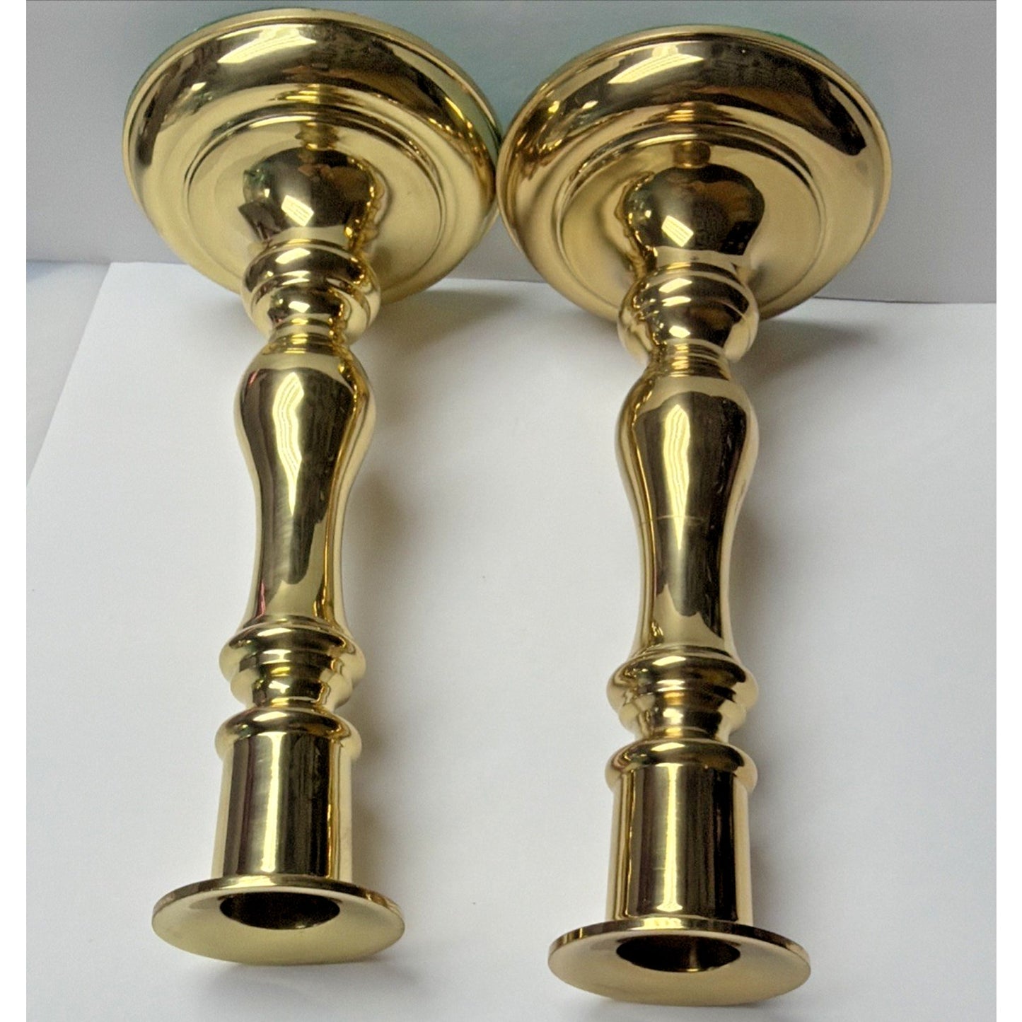 Vintage Set of 2 Brass Candle Holders Heavy Candlesticks Gold