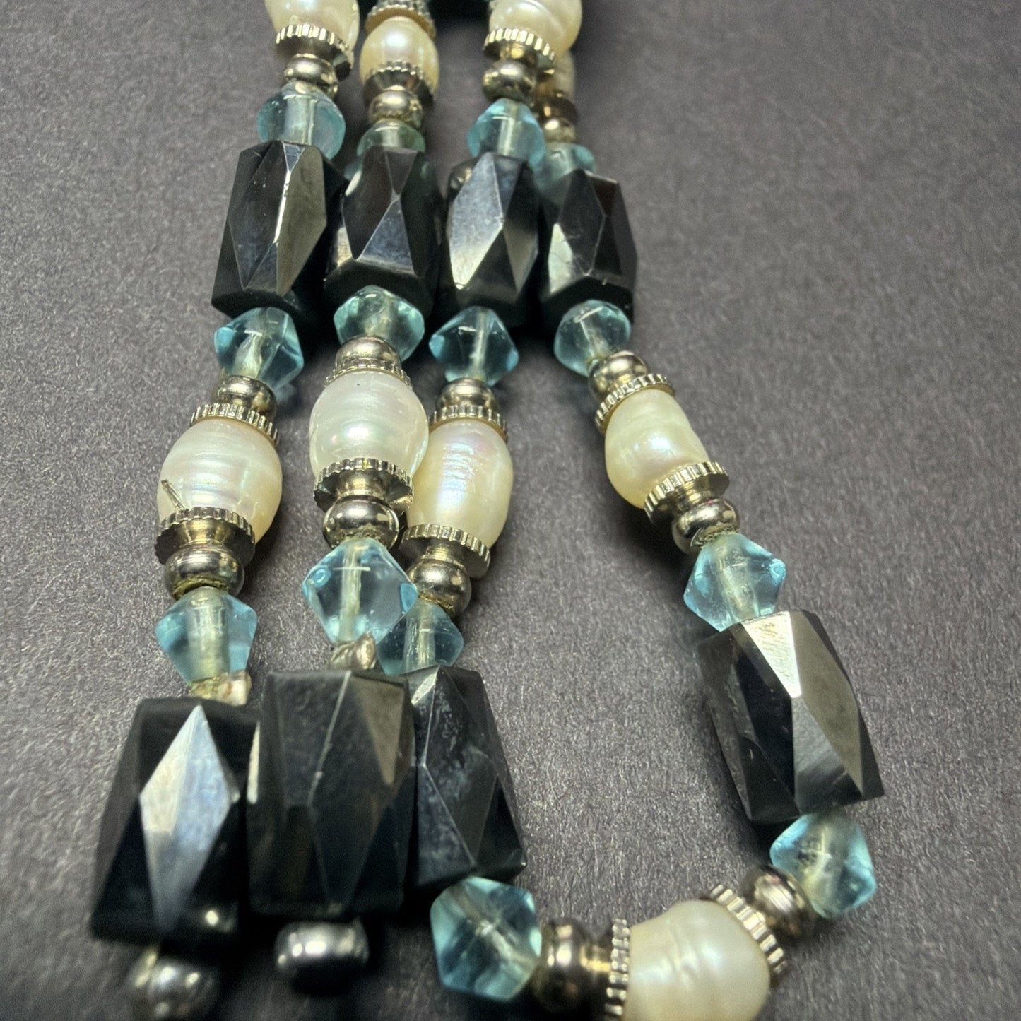 Vintage Layered Beaded Hematite Magnetic Necklace Bracelet Pearl Blue Crystal