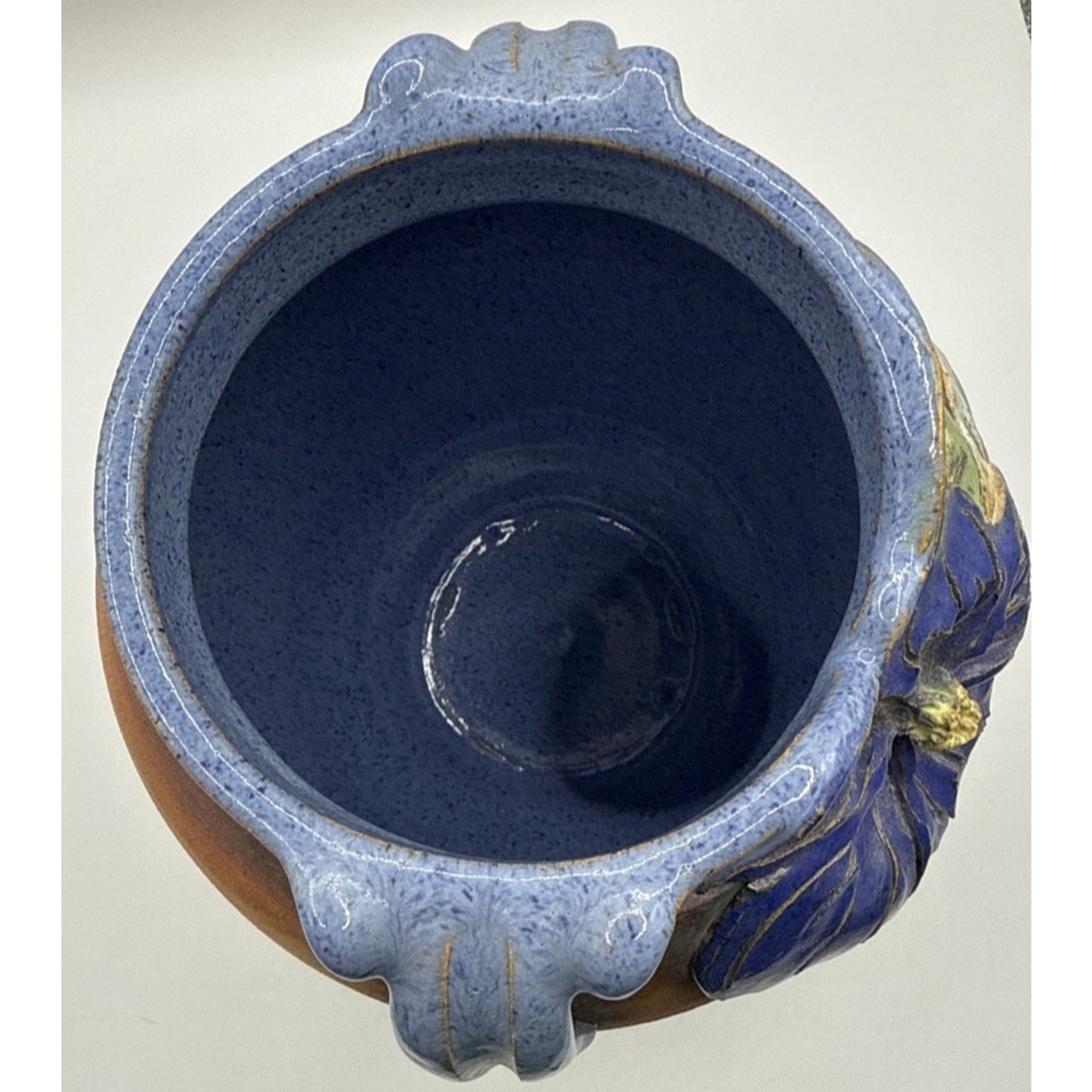 Old Patagonia Pottery Kissinger Double Handle Vase Blue Hibiscus Leaves Signed