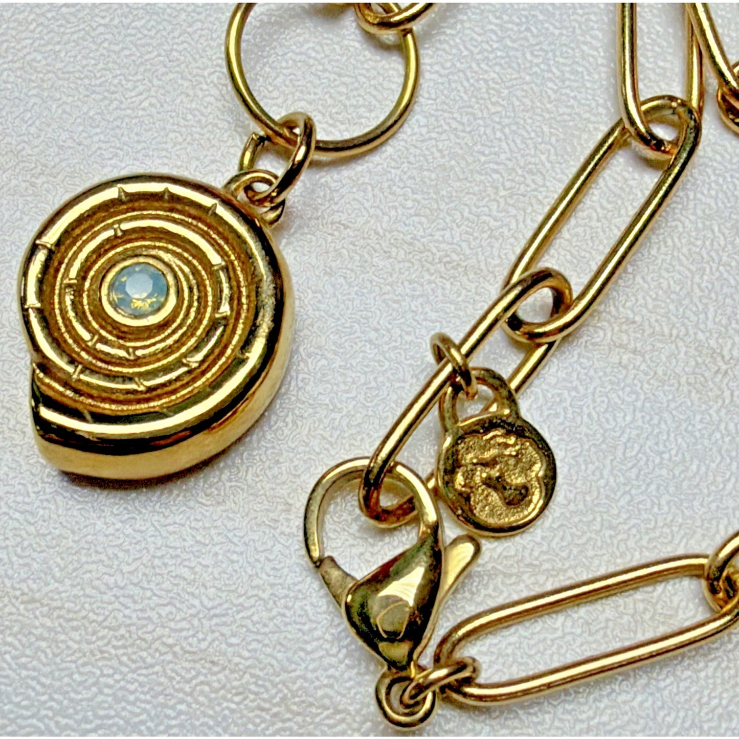 Spartina Moon Shell Pendant Necklace 20" 14k Gold Plate Paperclip Chain Snail