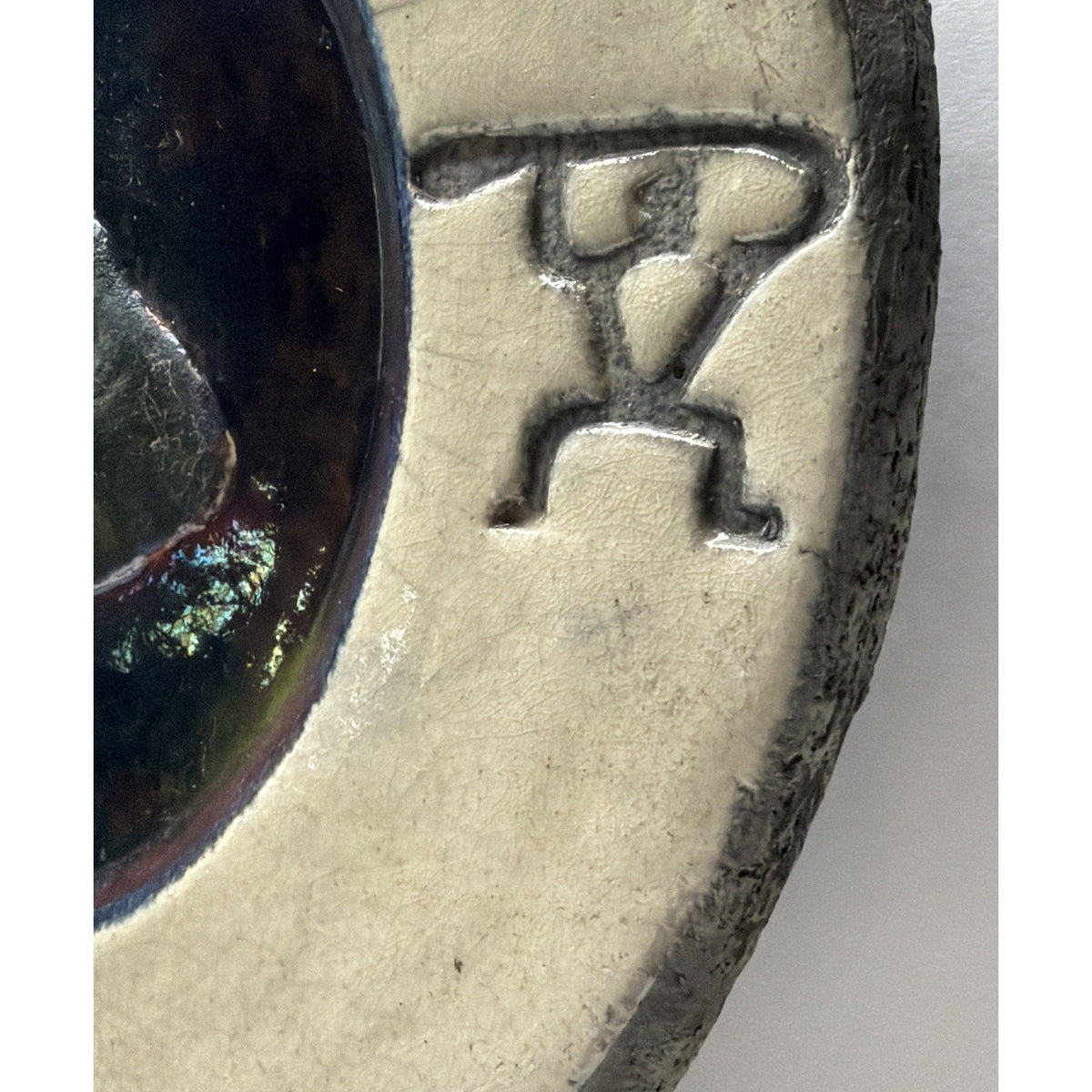 Vtg Ben Diller Raku Art Pottery Petroglyph Glazed Crackle Clock Iridescent As Is