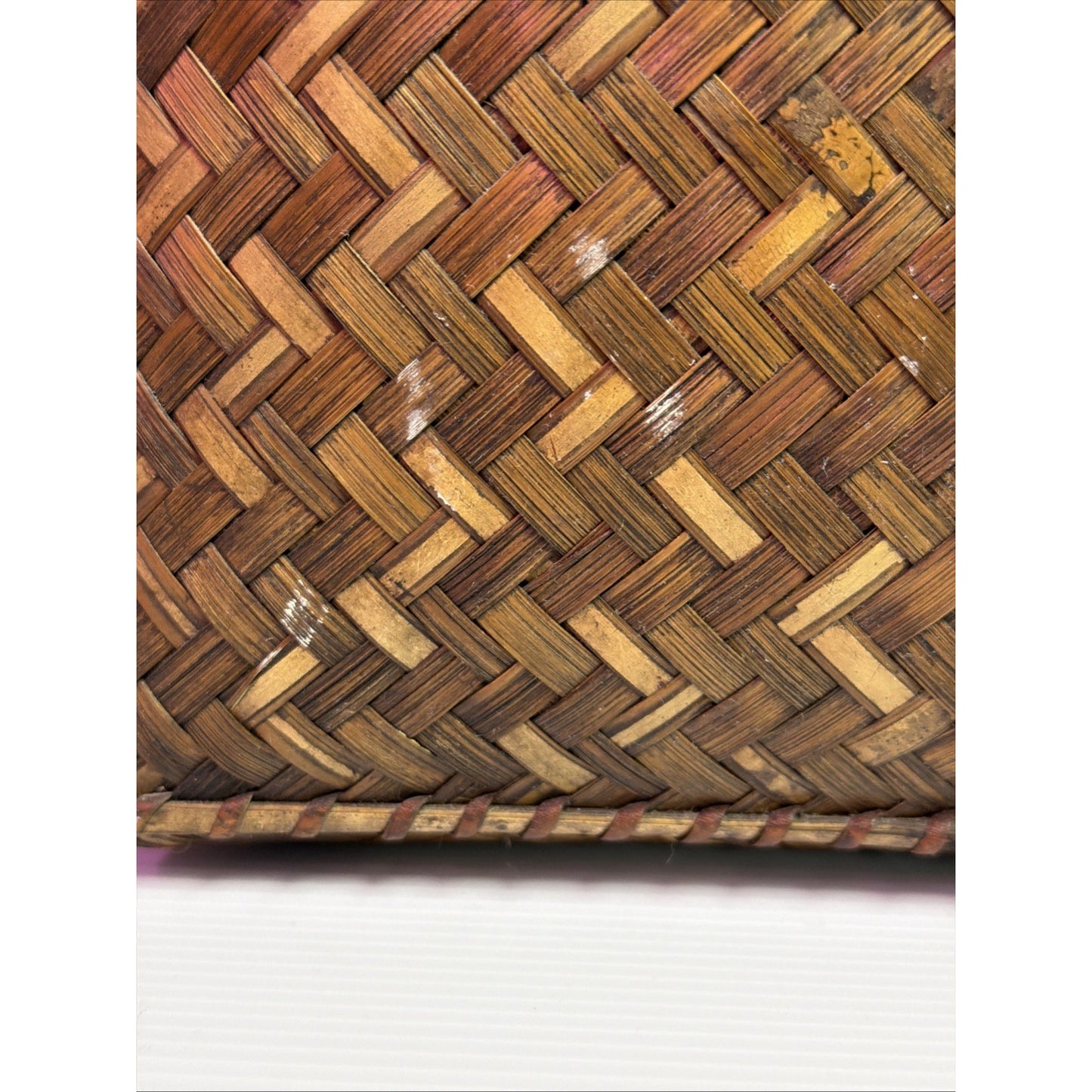 Old Rattan Woven Bamboo Storage Basket Sewing Woven Handle Lid Container