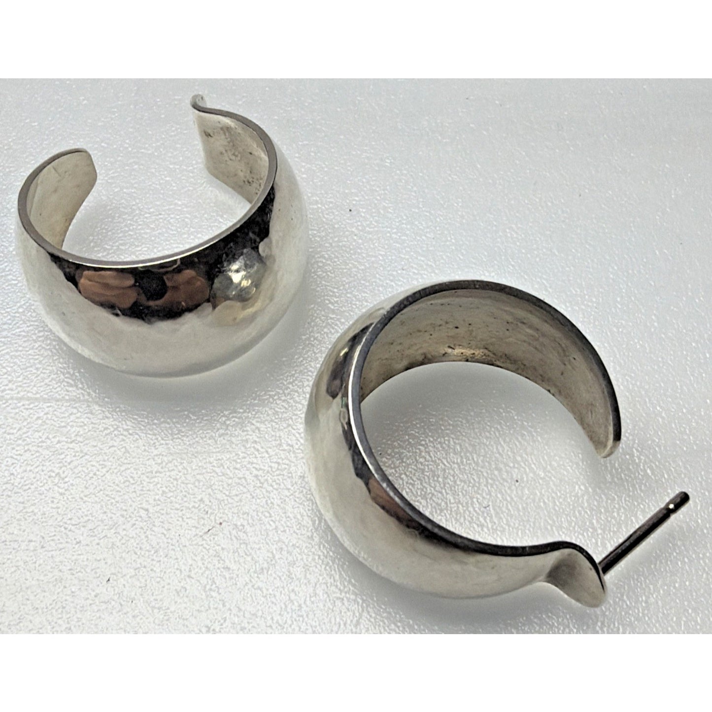 James Avery Sterling Silver Retired Large Hammered Hoop Earrings 7 grams As Is