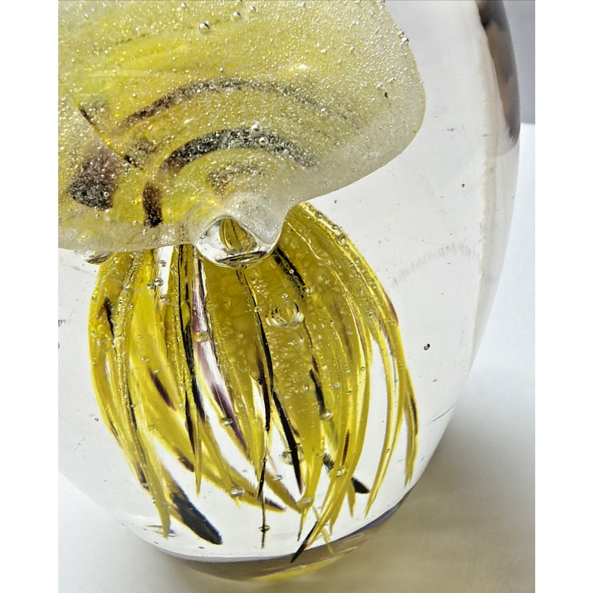 Dynasty Gallery Art Glass Jellyfish Paperweight Yellow Black UV Reactive Glows