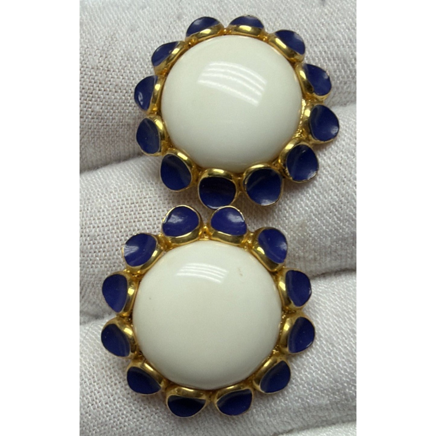 Vtg Crown Trifari White Lucite Blue Enamel Choker Necklace Earrings Set As Is