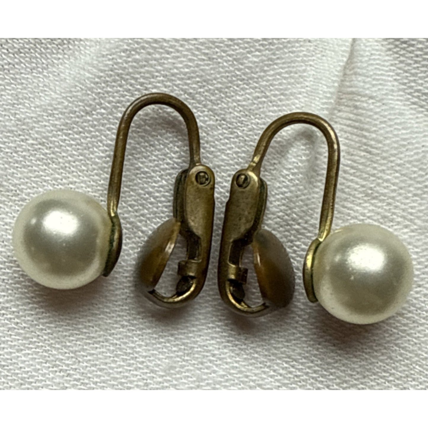 Vintage Richelieu Faux Pearl Huggie Clip On Earrings Gold Metal Brass Read