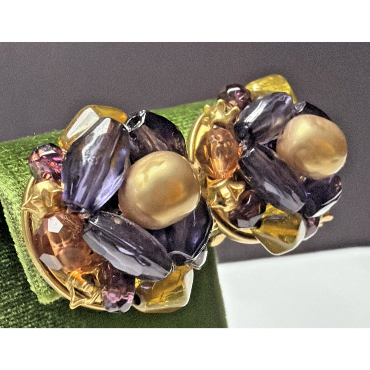 Vtg LC Liz Claiborne Omega Clip On Earrings Faux Pearl Multi Beaded Purple Gold