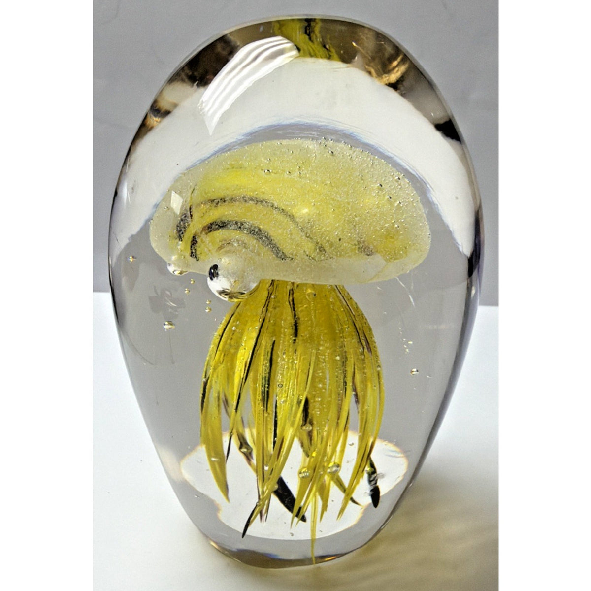 Dynasty Gallery Art Glass Jellyfish Paperweight Yellow Black UV Reactive Glows