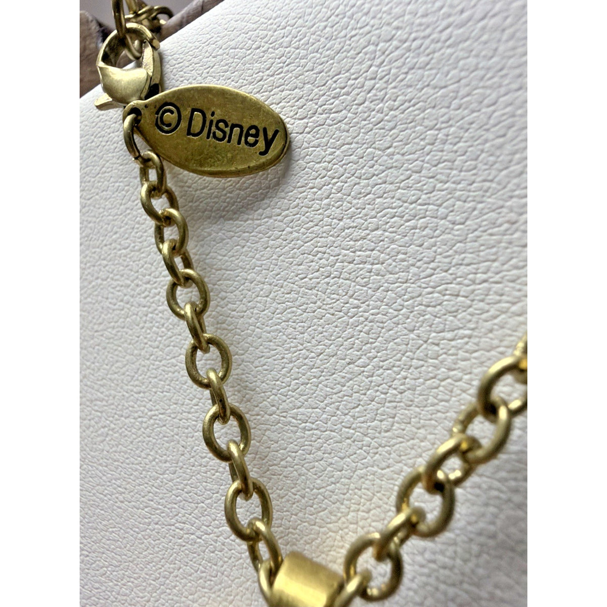 Vintage Disney Alice in Wonderland Sparrow Pendant Necklace