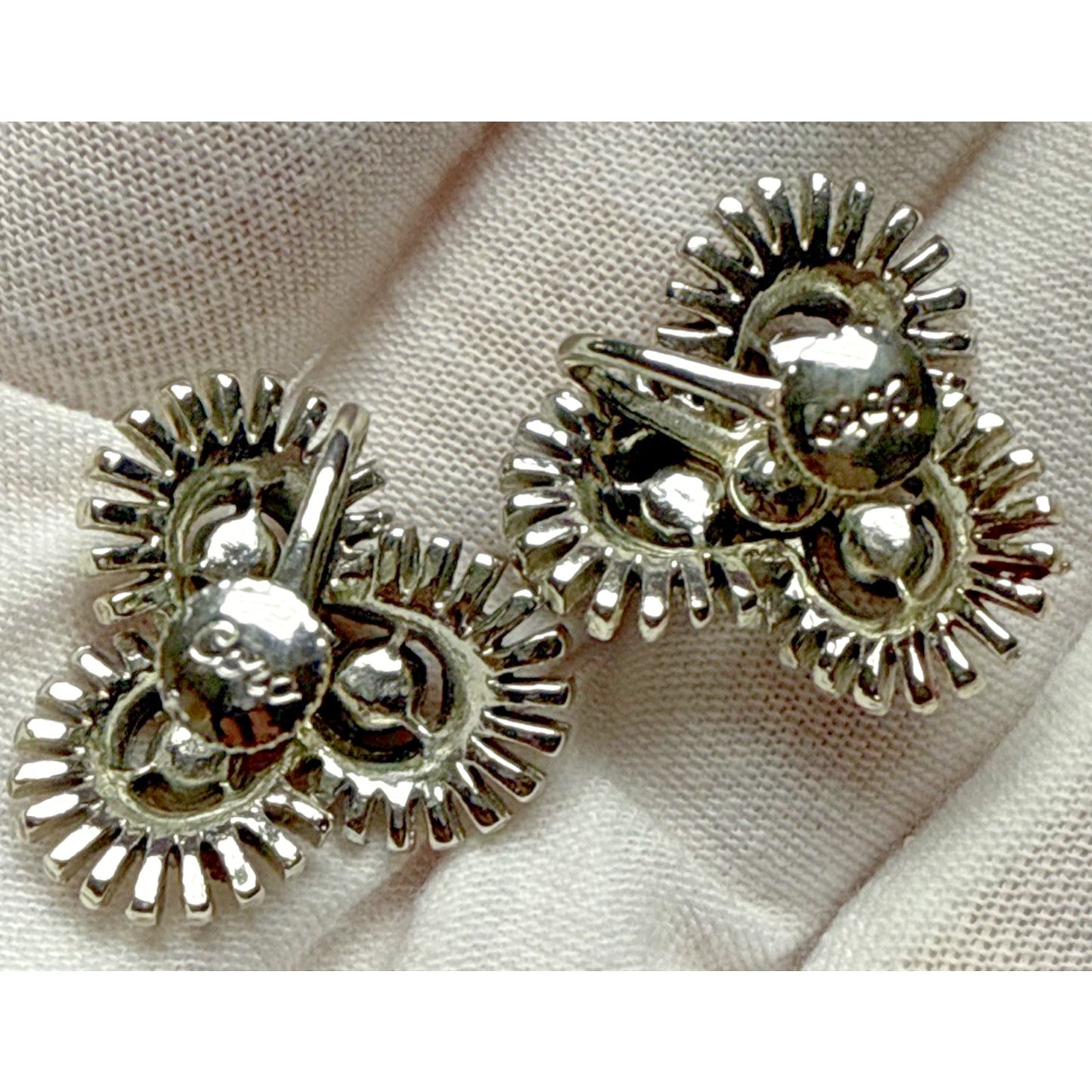 Vtg Coro Earrings Clip On Atomic Sunburst Rhinestone Flower Silver Tone As Is
