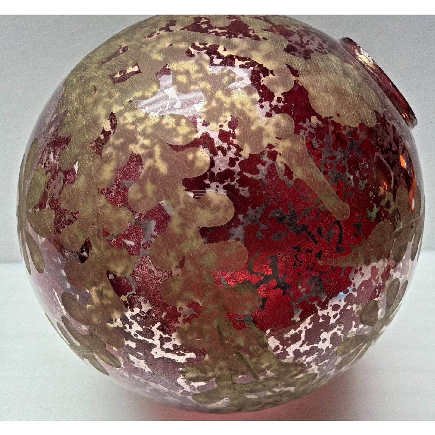 Pottery Barn Red Mottle Mercury Glass Ornament Gold Etched Snowflake As Is Read
