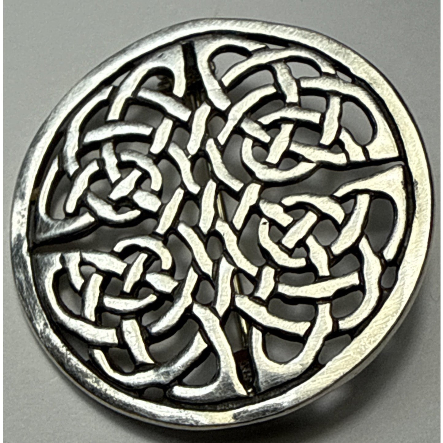 Vintage 925 Sterling Silver Viking Celtic Knot Pin Brooch Round Ornate 5.07g