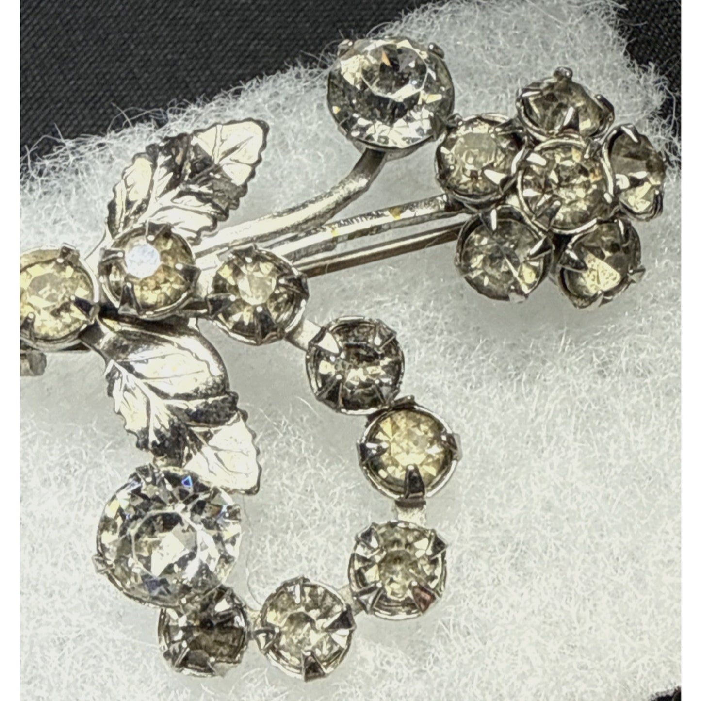 Art Deco Flower Bouquet Floral Spray Faceted Rhinestone Pendant Brooch
