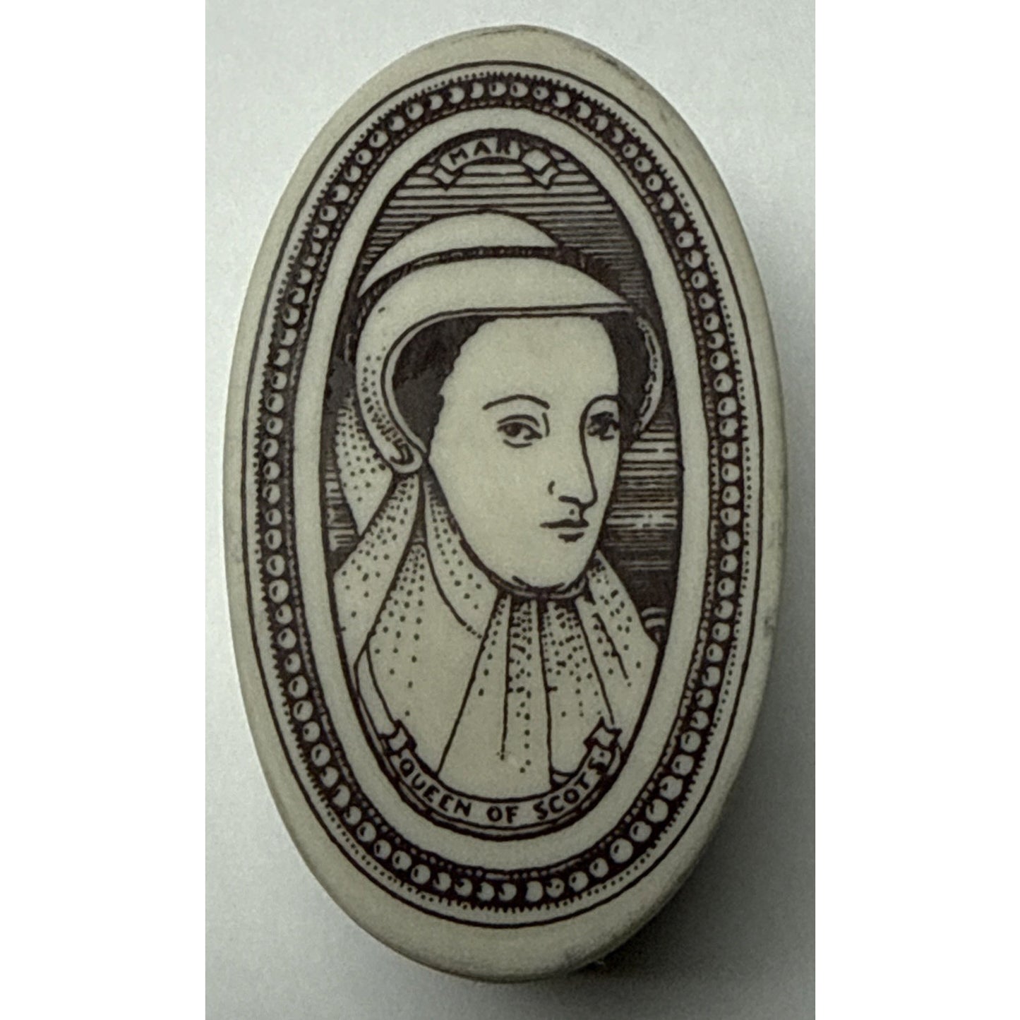 Horizon Porcelain Scotland Queen Mary Scots Trinket Lidded Jewelry Box Read