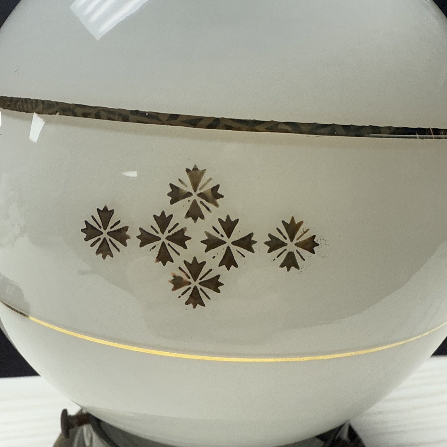 MCM Flush Mount Lamp Globe Gold Ring Atomic Cross Star Gold White Hanging Light