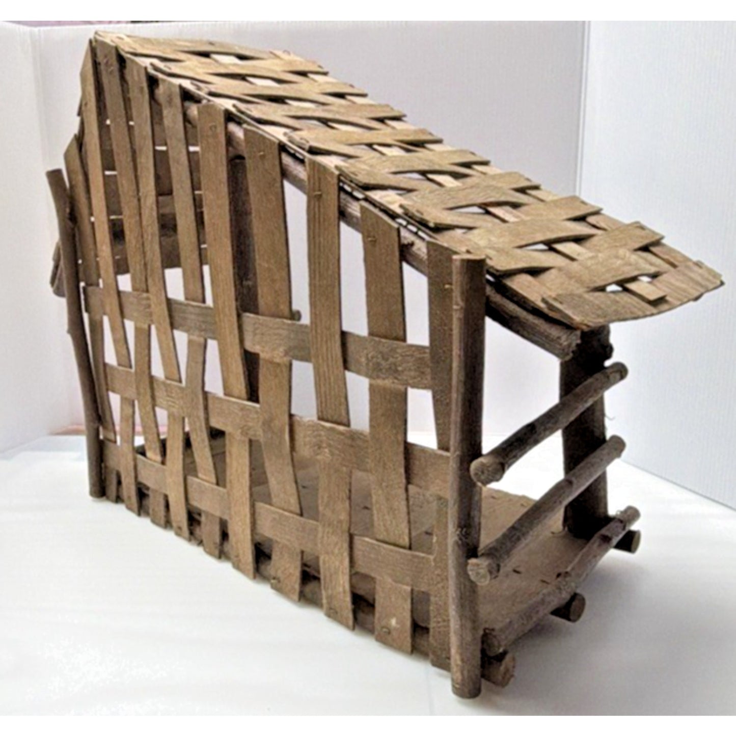 Vintage Christmas Nativity Creche Manger Stable Wooden Thatched