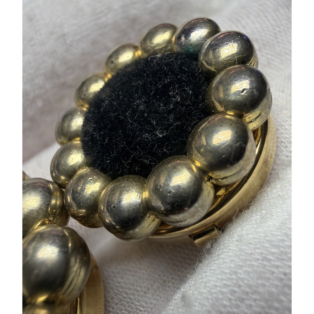 Lot of 2 Gold Tone Nony New York Gold Tone Bead Velvet Beaded Snap Button Covers