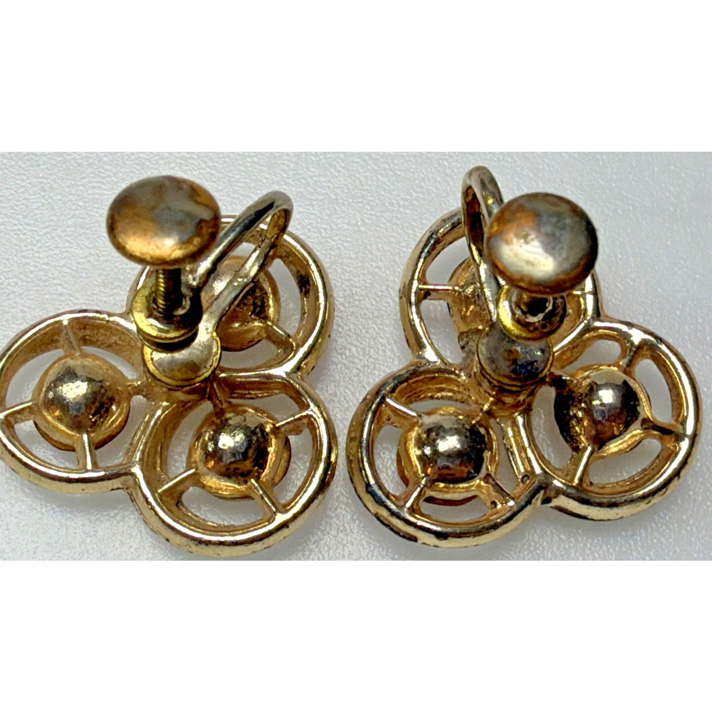 Crown Trifari Gold Tone Brown Topaz Rhinestone Flower Screw Back Earrings As Is
