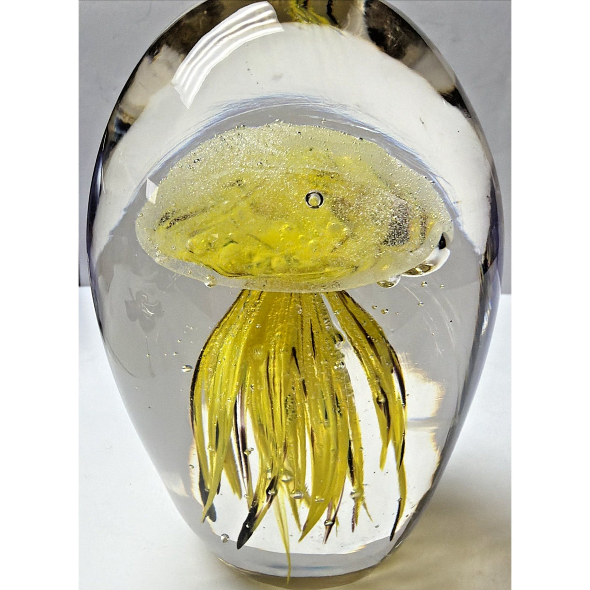 Dynasty Gallery Art Glass Jellyfish Paperweight Yellow Black UV Reactive Glows