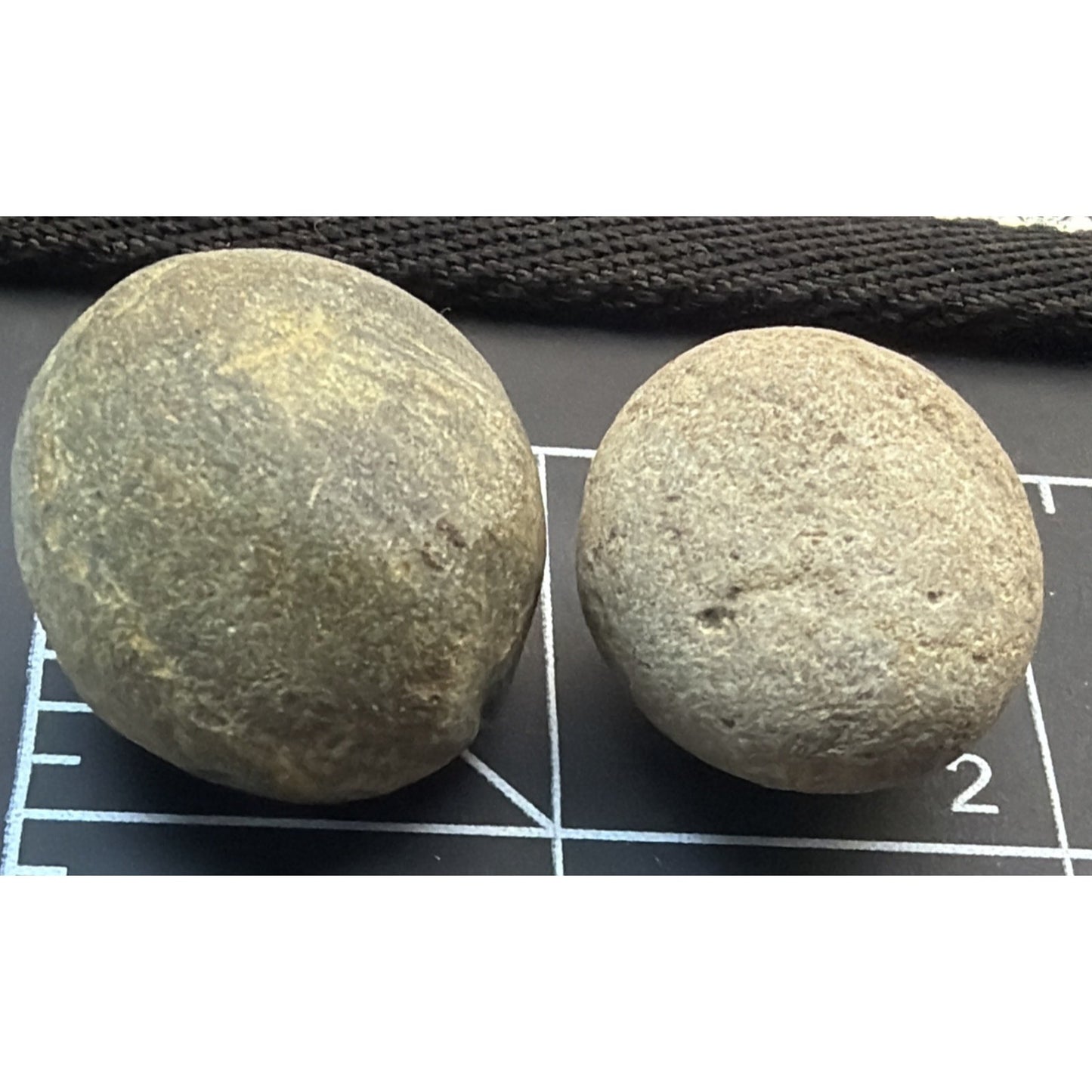 Old Lot of 2 Native American Mano Grinding Tools Stone Round Marbles IA