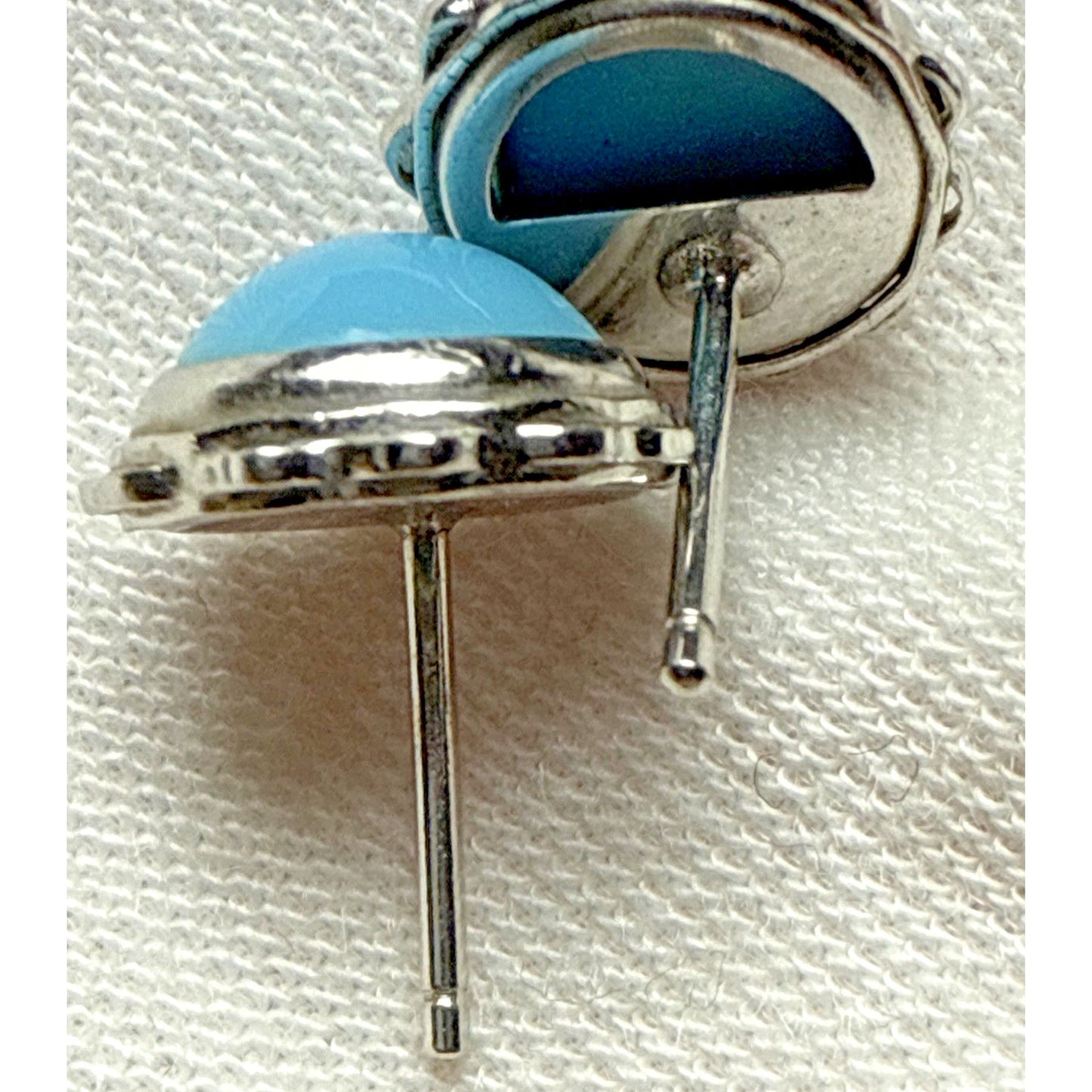 Vintage ZZ 14k White Gold Blue Turquoise Stud Earrings