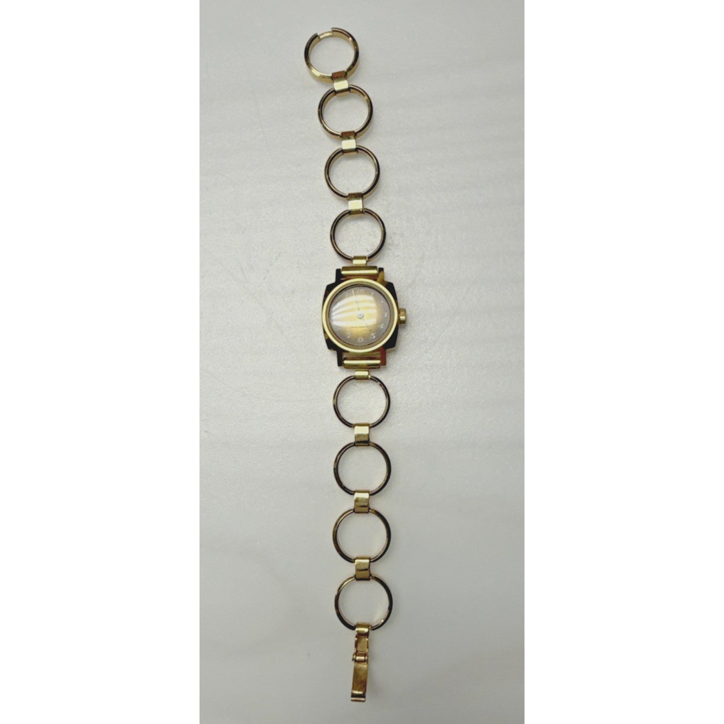 Vintage Timex Analog Quartz Watch Stainless Steel Gold Tone Ring Band As Is