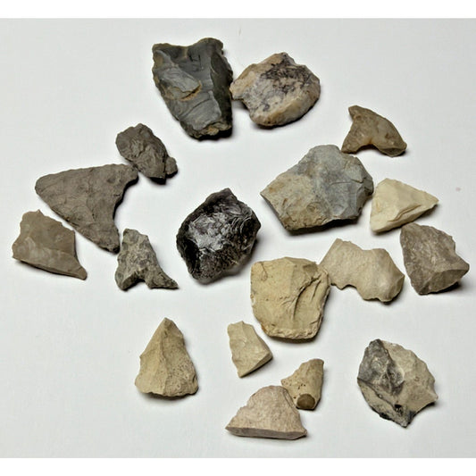 Old Lot of 18 Native American Artifact Carved Stone Fragment Arrowhead Preform