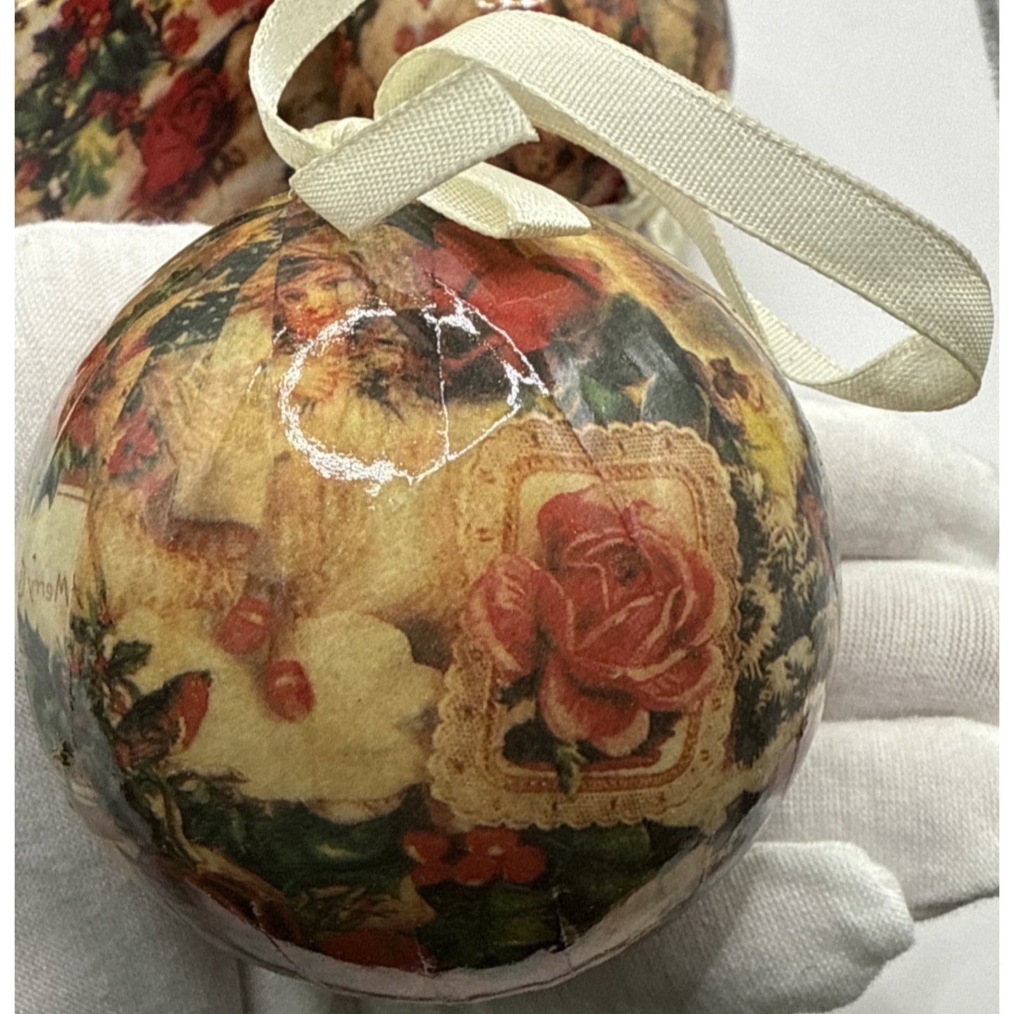 Vintage Set of 6 Christmas Decoupage Paper Mache Victorian Ornaments Box Ribbon
