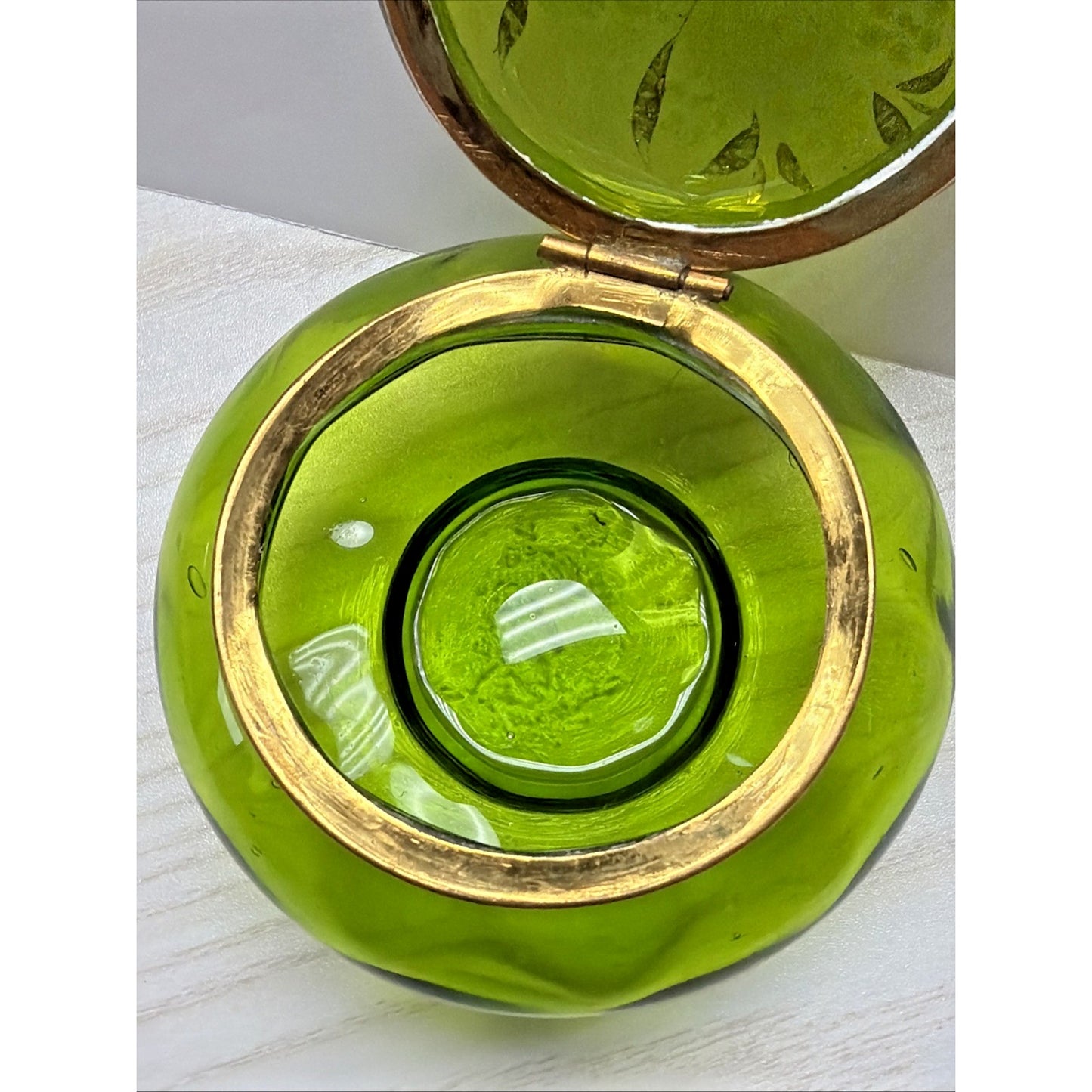 Antique Moser Bohemian Blown Glass Hand Painted Enamel Green Hinged Trinket Box