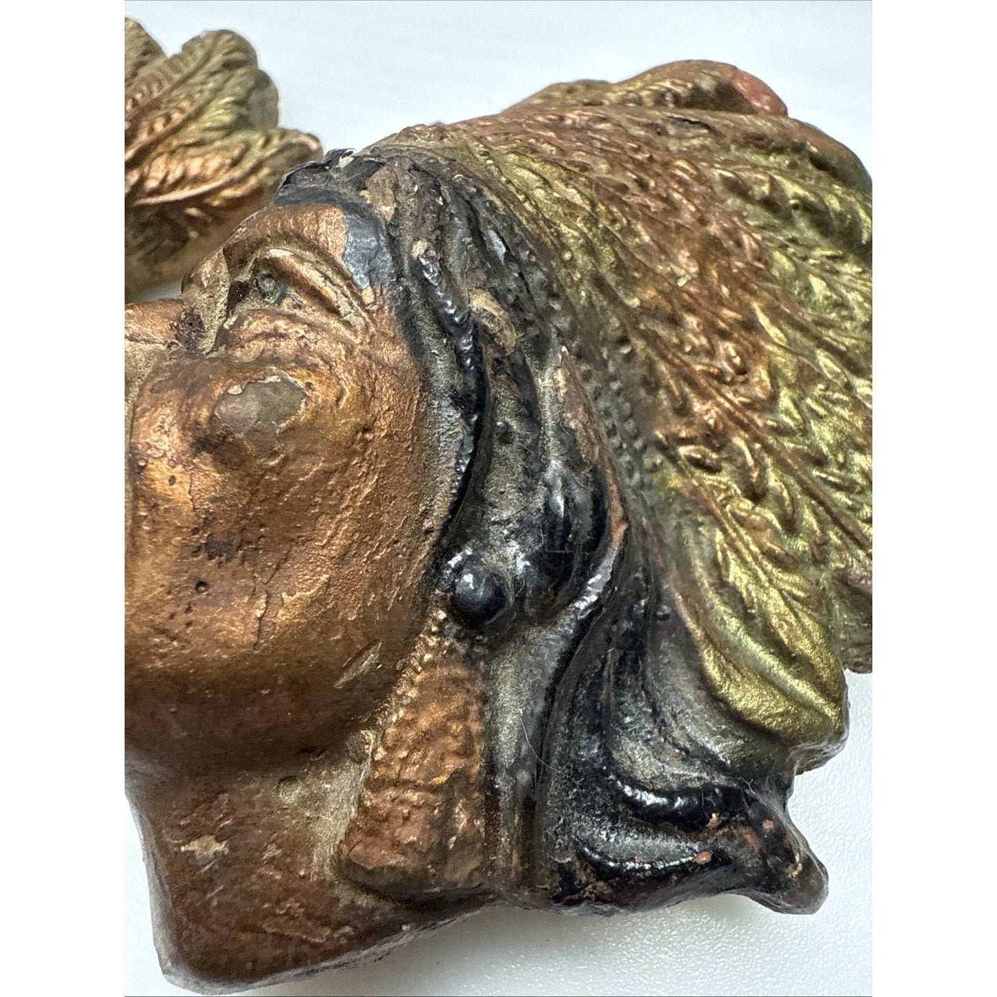 Lot of 2 Native American Indian Chief Head Chalkware Wall Hanging Plaques As Is