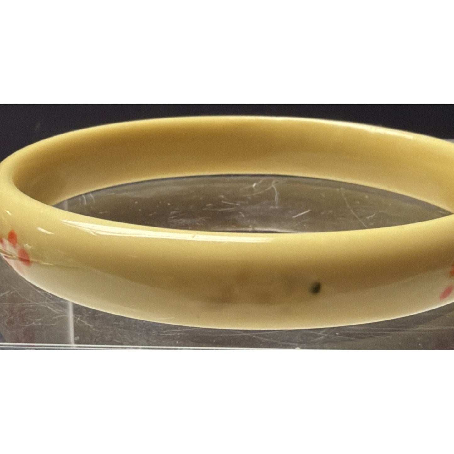 Vintage Bakelite Cream Ivory Painted Bangle Bracelet