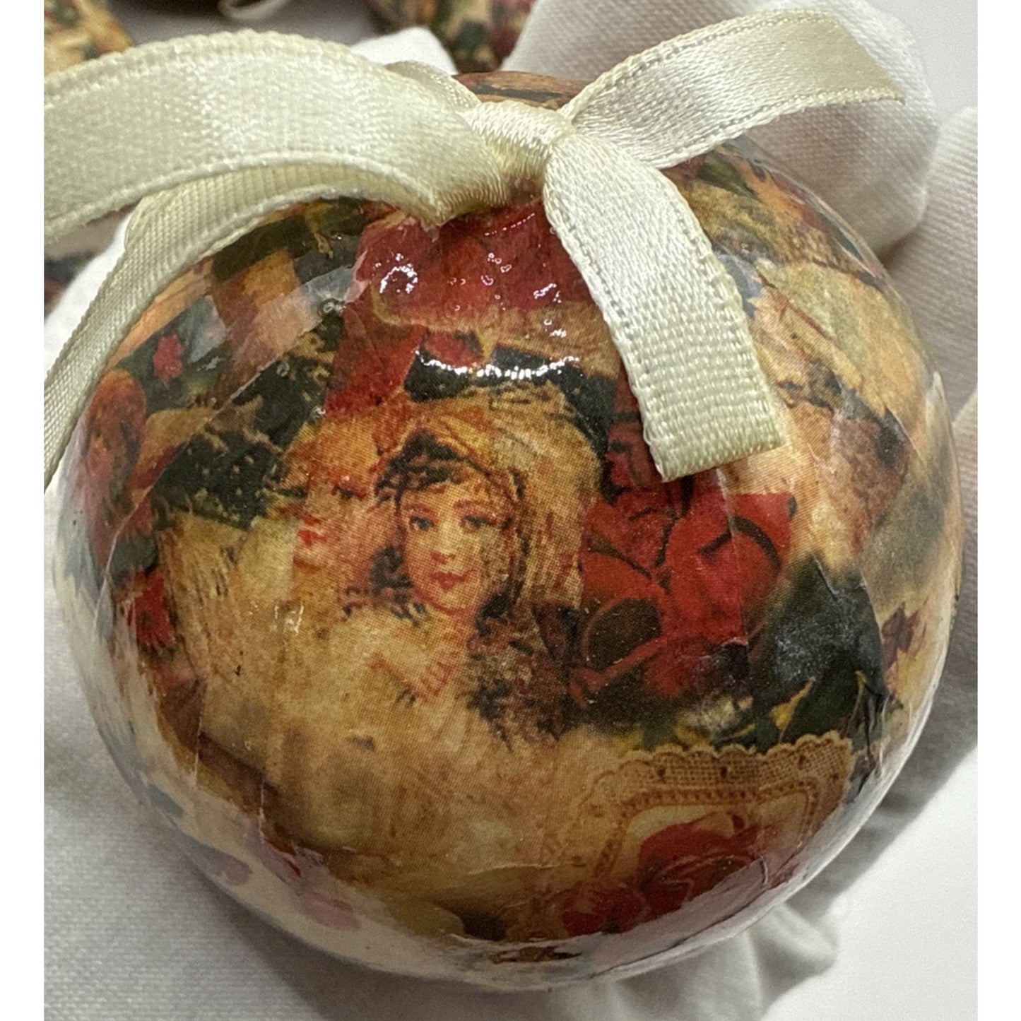 Vintage Set of 6 Christmas Decoupage Paper Mache Victorian Ornaments Box Ribbon