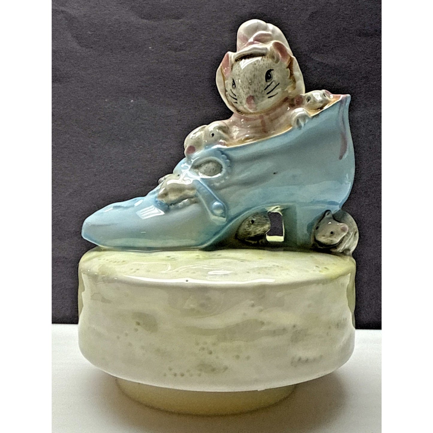 Beatrix Potter Old Woman Who Live in a Shoe Porcelain Schmid Rotating Music Box