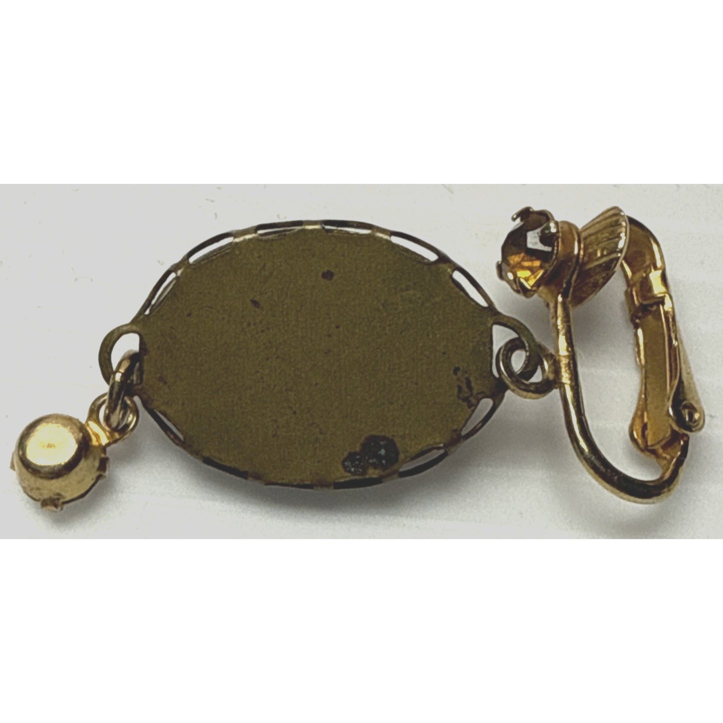 Vintage Juliana D&E Celebrity Glass Intaglio Cameo Clip Earring 1 Only