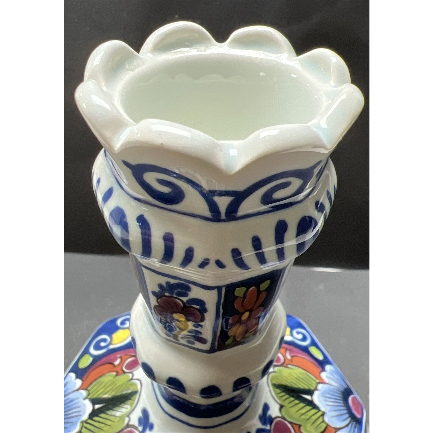 Vtg Oud Delft Holland 834/1 Candle Stick Holder Polychrome Floral Hand Painted