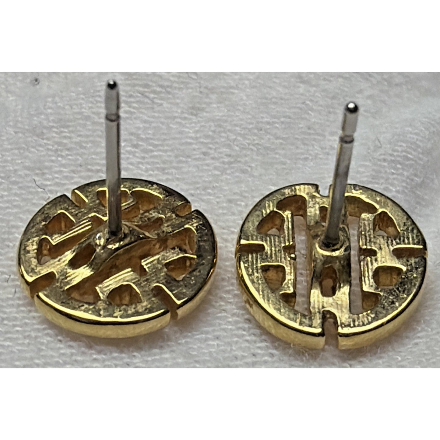 Vtg Crown Trifari Gold Plated Asian Inspired Round Earrings Longevity Post Stud