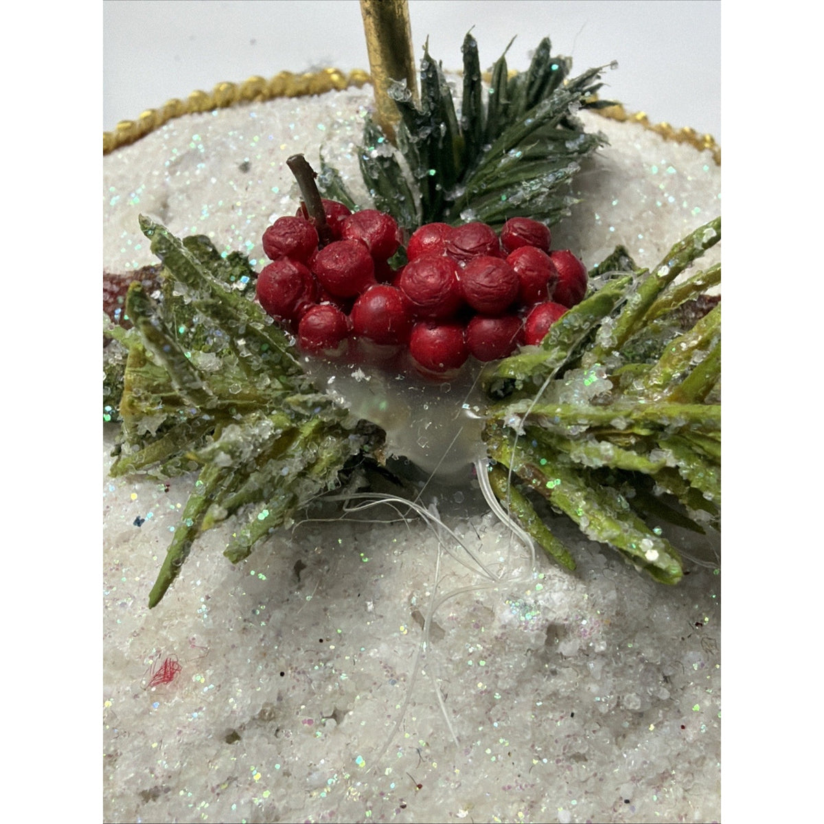 Mark Roberts Snow Base Gold Pole Christmas Ornament Display Stand As Is